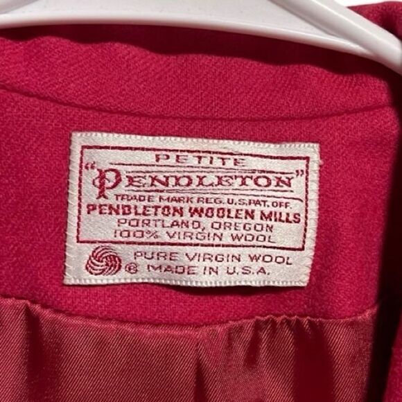 Pendleton- Women’s Hot Pink 100% Virgin Wool Blazer Jacket, SIze 8 PETITE - Picture 2 of 15
